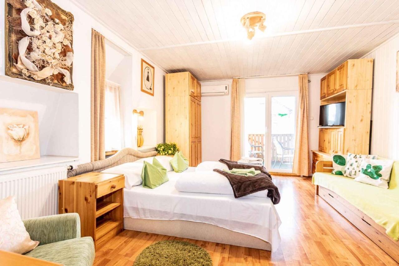 Apartment In Heviz/Balaton 18964 Εξωτερικό φωτογραφία